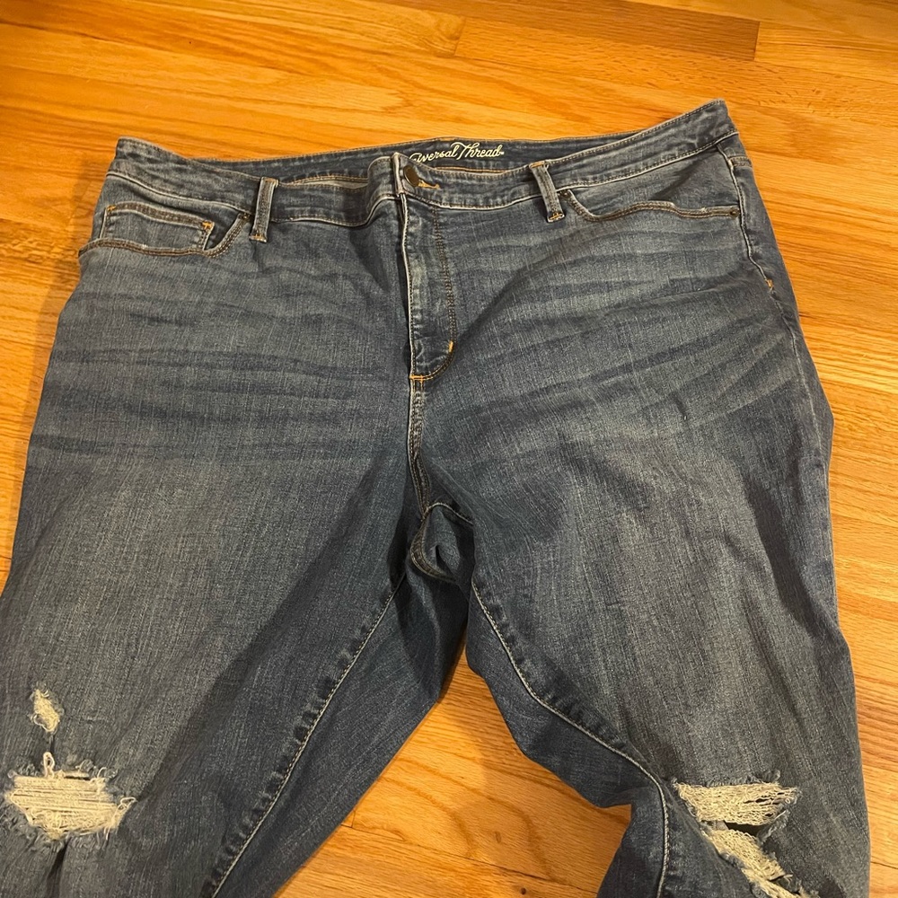 Universal Threads Jeans